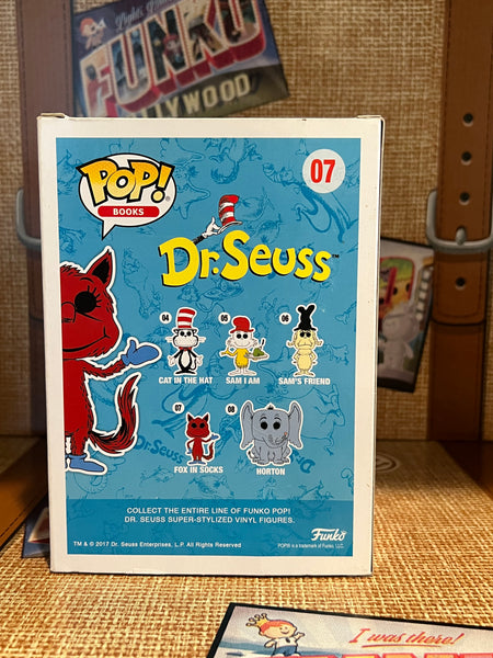 Funko Pop! - Dr. Seuss: Fox in Socks 07