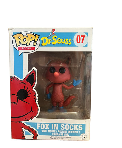 Funko Pop! - Dr. Seuss: Fox in Socks 07